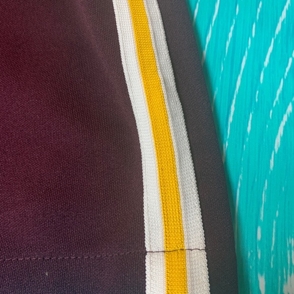 Kids 16 Maroon Cheerleading Athletic Shorts NWT - Picture 3 of 3